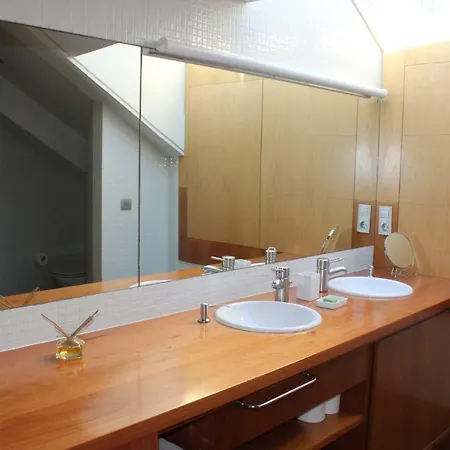 Lejlighed A Casa Rosa- Atico En El Centro De Vigo