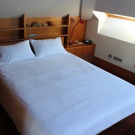 A Casa Rosa- Atico En El Centro De 아파트 *